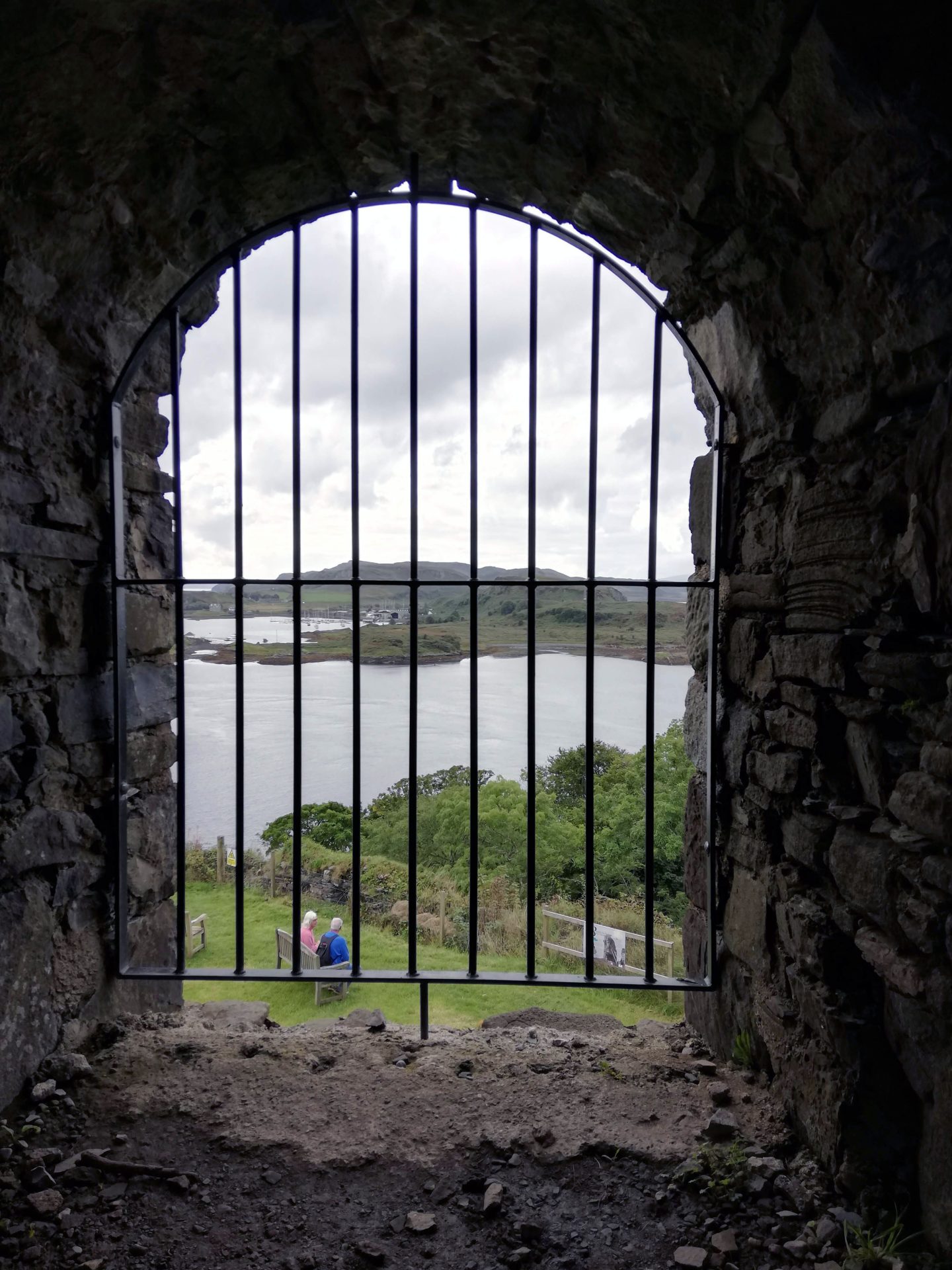 Unveiling Dunollie Castle: History, Haunts & Breathtaking Views