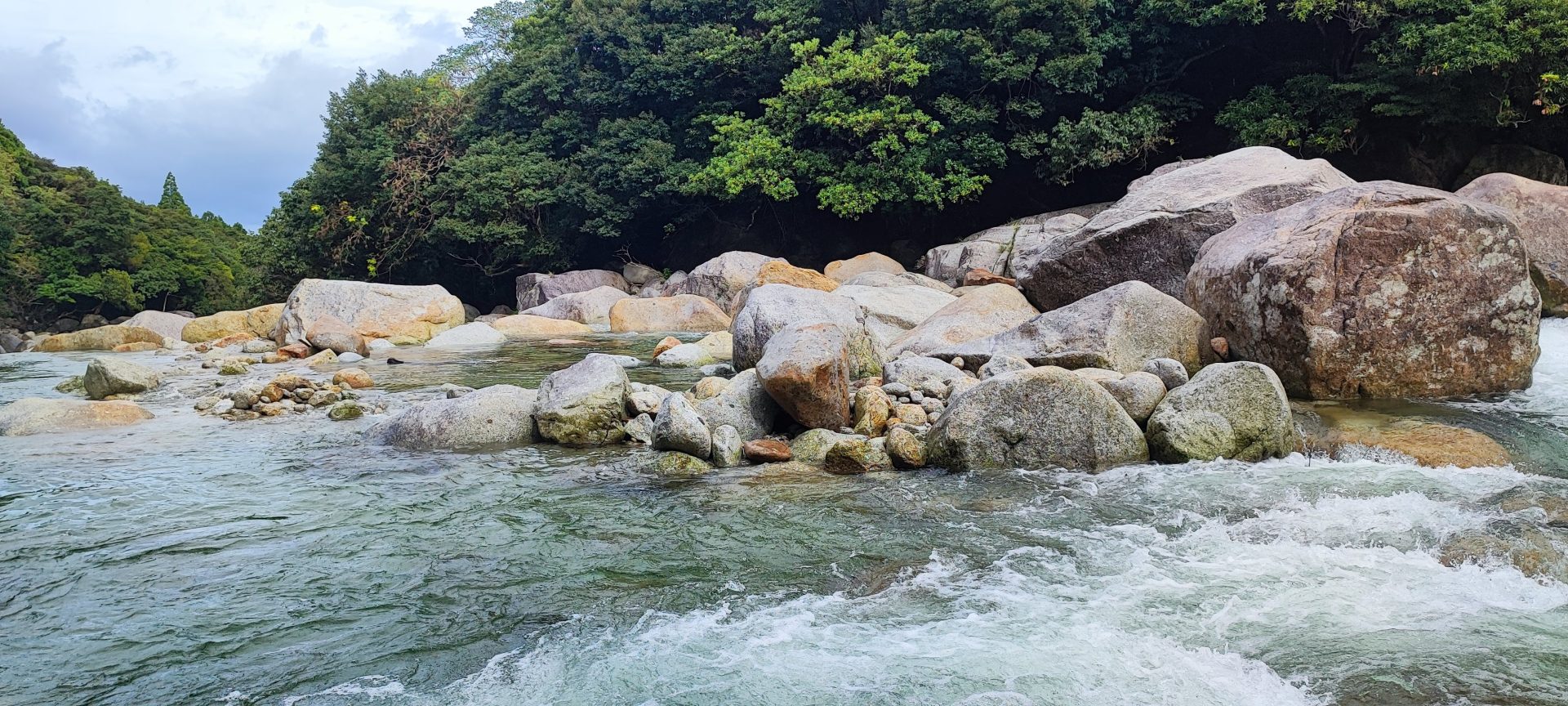 Yokko Keikoku Valley: Nagata’s Massive Granite Boulders and Serene Pools